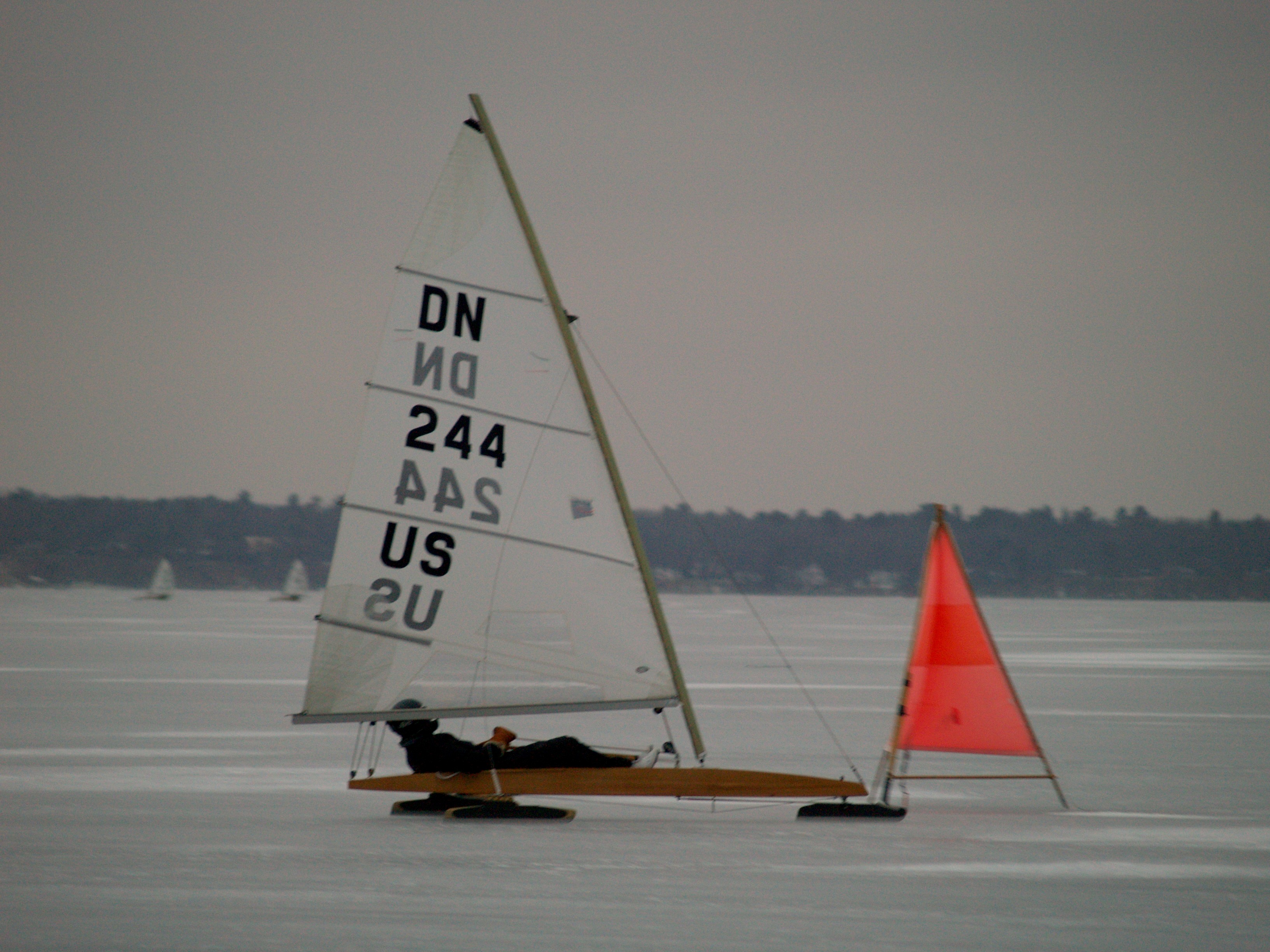 07w211.jpg